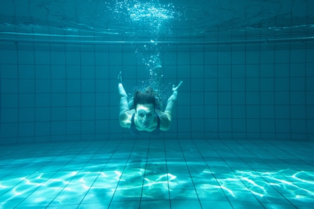 Cloro de la piscina:cómo nos afecta - HeelEspaña