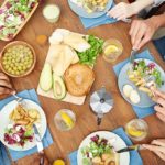 &iquest;Cu&aacute;l es el papel de las enzimas en la digesti&oacute;n?: dolor estomago comer 1 150x150 - HeelEspa&ntilde;a