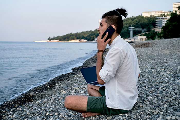 Trucos para no usar el móvil en verano