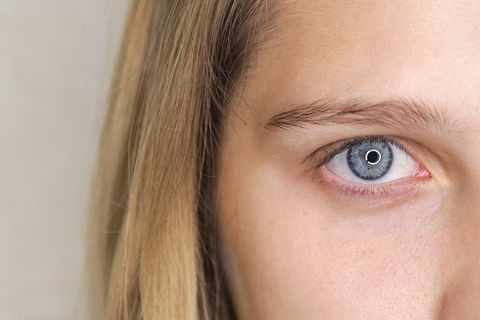 Cómo prevenir la sequedad ocular y aliviar la irritación: sequedad ocular irritacion - HeelEspaña