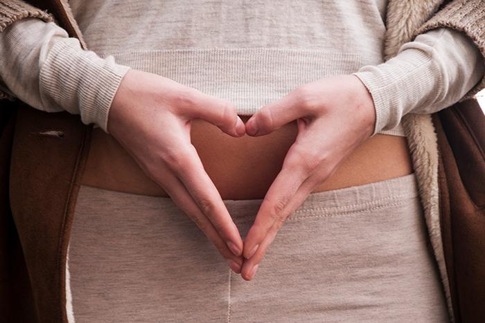 Salud íntima femenina: mitos y realidades sobre el equilibrio vaginal - HeelEspaña Salud íntima femenina: mitos y realidades sobre el equilibrio vaginal: microbiota vaginal importancia - HeelEspaña
