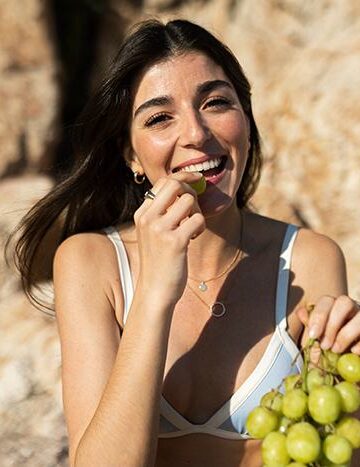 Inicio: alimentos prevenir cistitis verano 360x500 - HeelEspa&ntilde;a